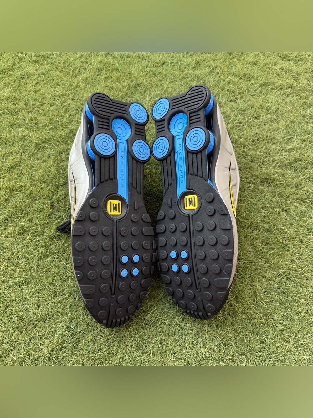 Nike Shox R4 - Picture 5 of 7